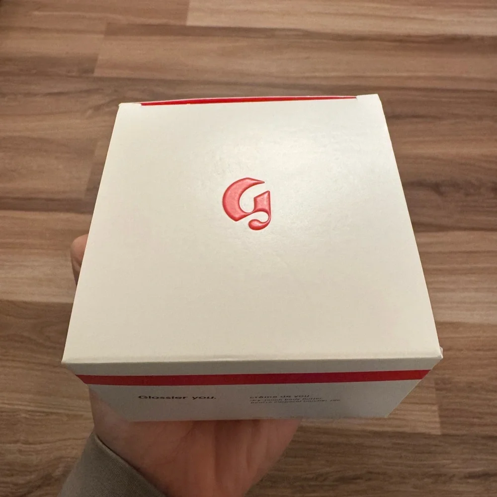Glossier Crème de you body butter - Picture 3 of 5